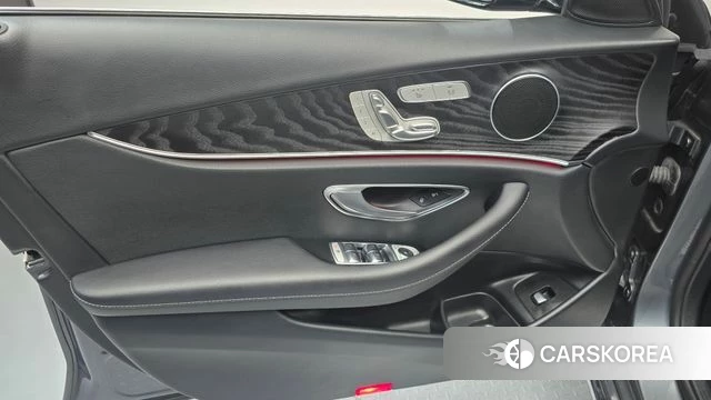 Mercedes-Benz E-Class W213 id 4906779 из Кореи 16