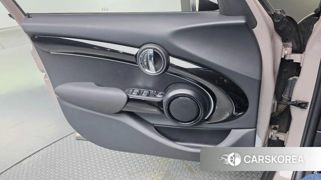 Mini Cooper id 4336975 из Кореи 16