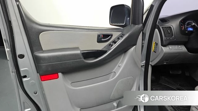 Hyundai The New Grand Starex id 4722400 из Кореи 16