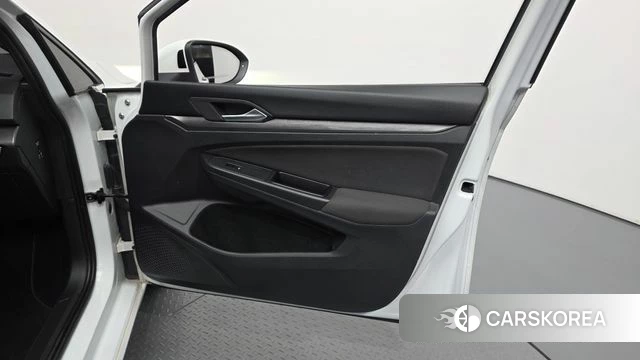 Volkswagen Golf 8th Generation id 4922679 из Кореи 16