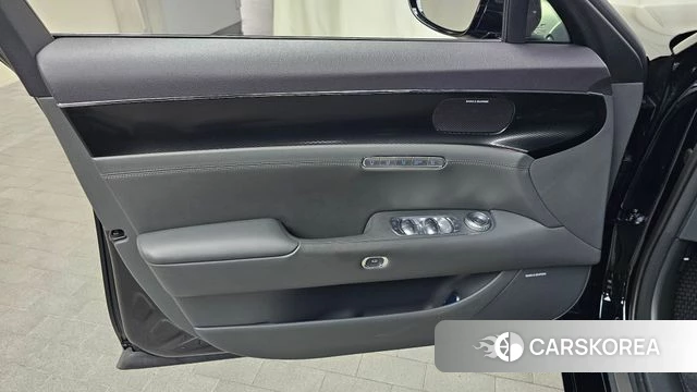 Genesis G90 (RS4) id 4608362 из Кореи 16