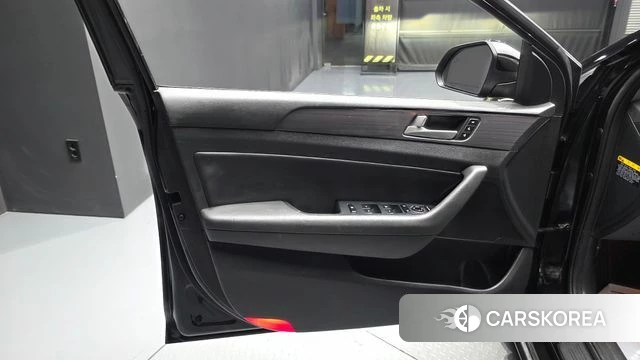 Hyundai Sonata New Rise Hybrid id 4496702 из Кореи 16