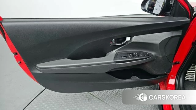 Hyundai Veloster (JS) id 4417426 из Кореи 16