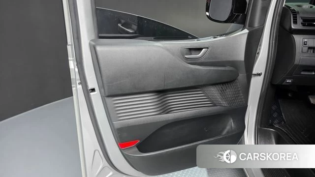 Hyundai Staria id 4687138 из Кореи 16