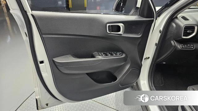 Hyundai Venue id 4500552 из Кореи 16