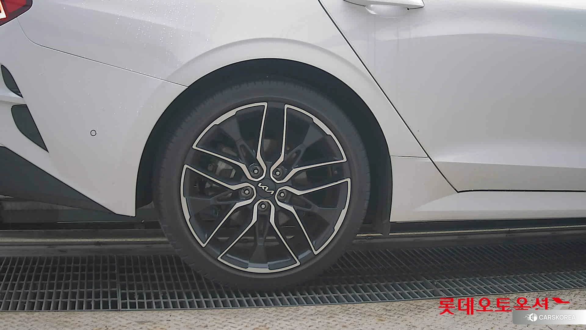Kia K5 id 4498443 из Кореи 16
