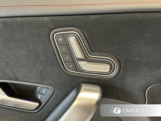 Mercedes-Benz CLA (import) id 4253059 из Китая 10