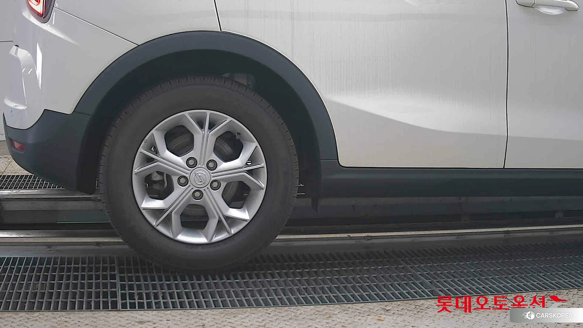 SsangYong Tivoli id 4669170 из Кореи 16