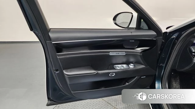 Genesis G90 (RS4) id 4572642 из Кореи 16