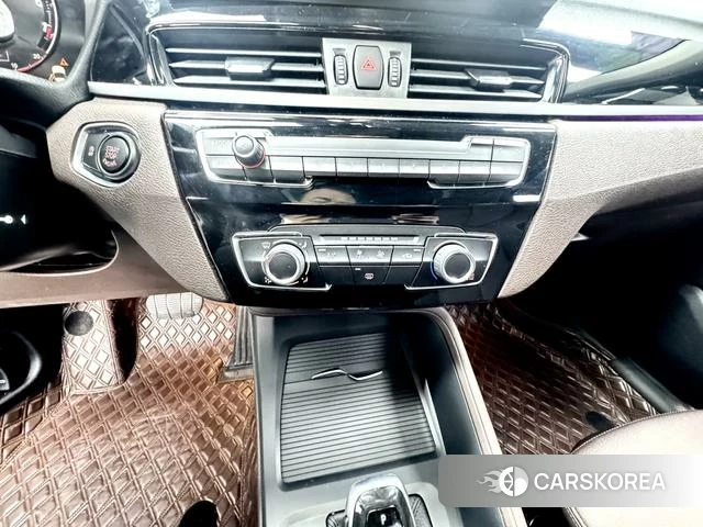 BMW X1 id 4207486 из Китая 16