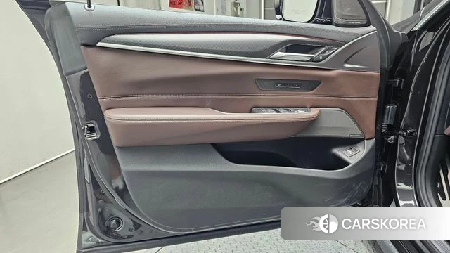 BMW 6 Series GT (G32) id 4649856 из Кореи 16