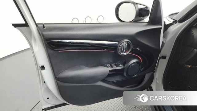 Mini Cooper id 4534179 из Кореи 16