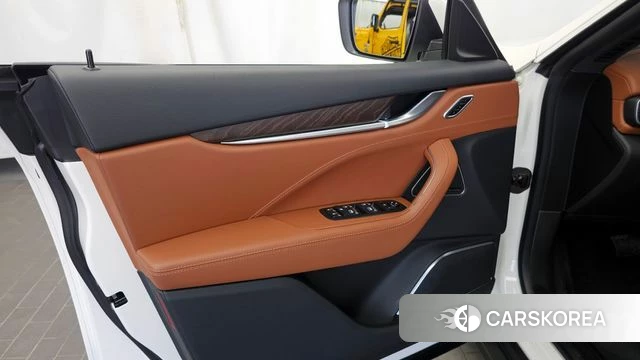 Maserati Levante id 4356121 из Кореи 16