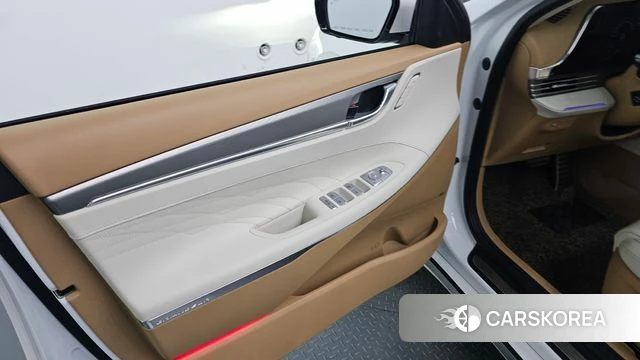 Hyundai The New Grandeur IG id 4525009 из Кореи 16