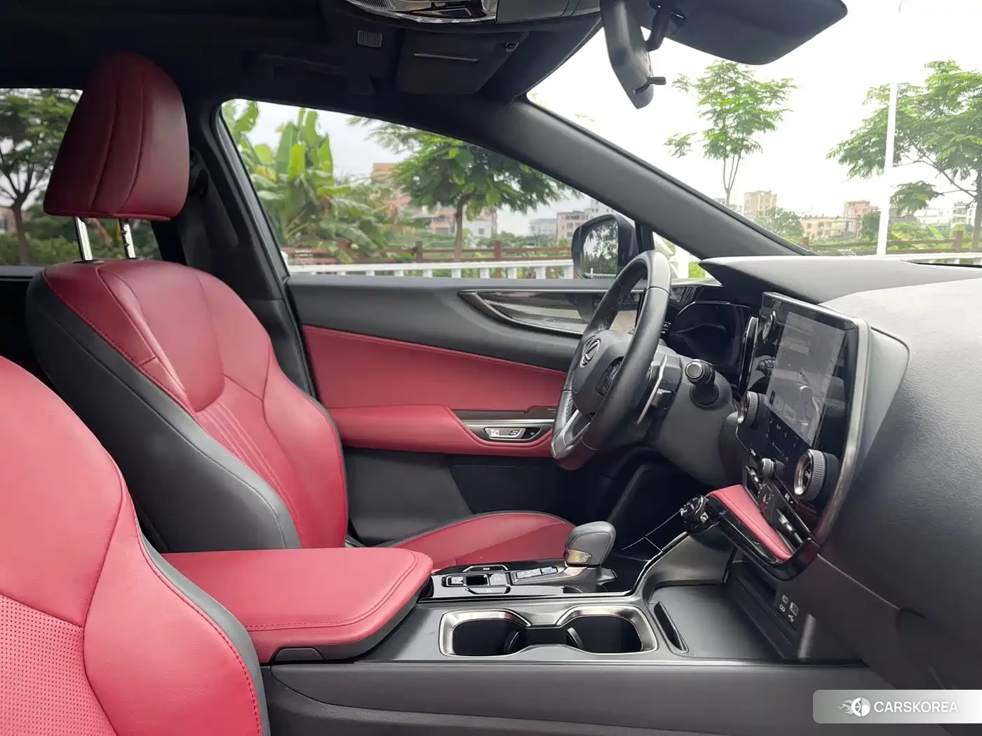 Lexus NX id 4622641 из Китая 16