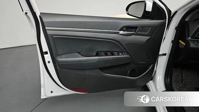 Hyundai The New Avante AD id 4356669 из Кореи 16