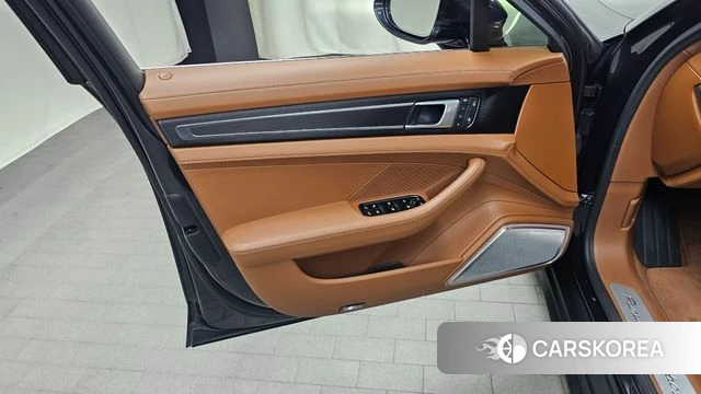 Porsche Panamera (971) id 4603152 из Кореи 16