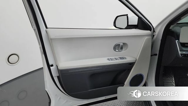 Hyundai Ionic 5 id 4495097 из Кореи 16