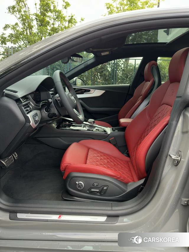 Audi S5 id 4348953 из Китая 16