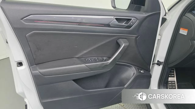 Volkswagen T-Roc id 4344050 из Кореи 16