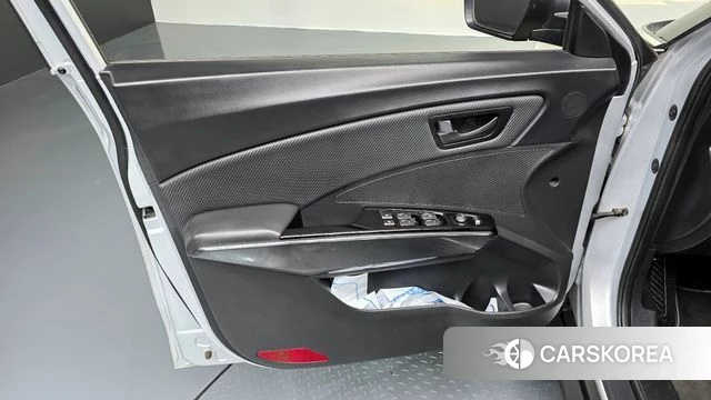 Ssangyong Berry New Tivoli id 4330614 из Кореи 16