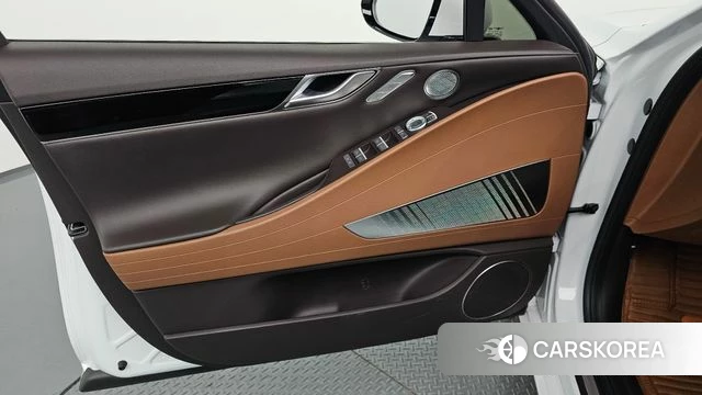 Genesis G80 (RG3) id 4630474 из Кореи 16