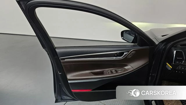 Hyundai Grandeur IG Hybrid id 4536713 из Кореи 16