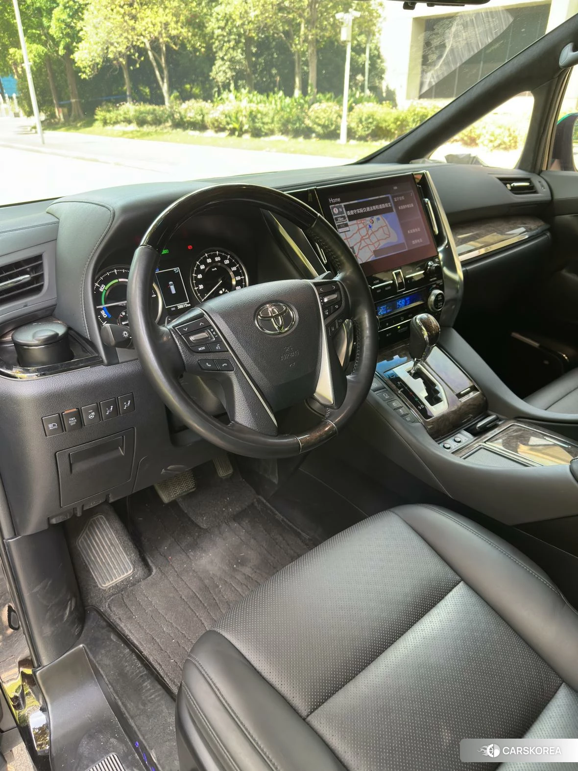 Toyota Alphard id 4453691 из Китая 16