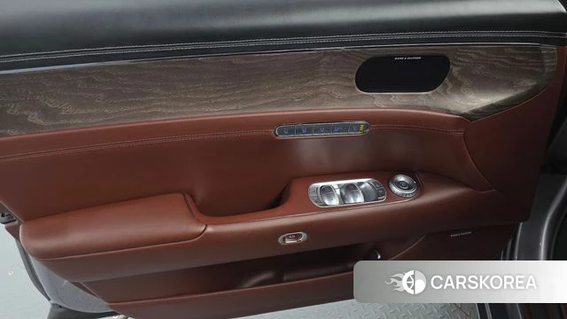 Genesis G90 (RS4) id 4322989 из Кореи 16