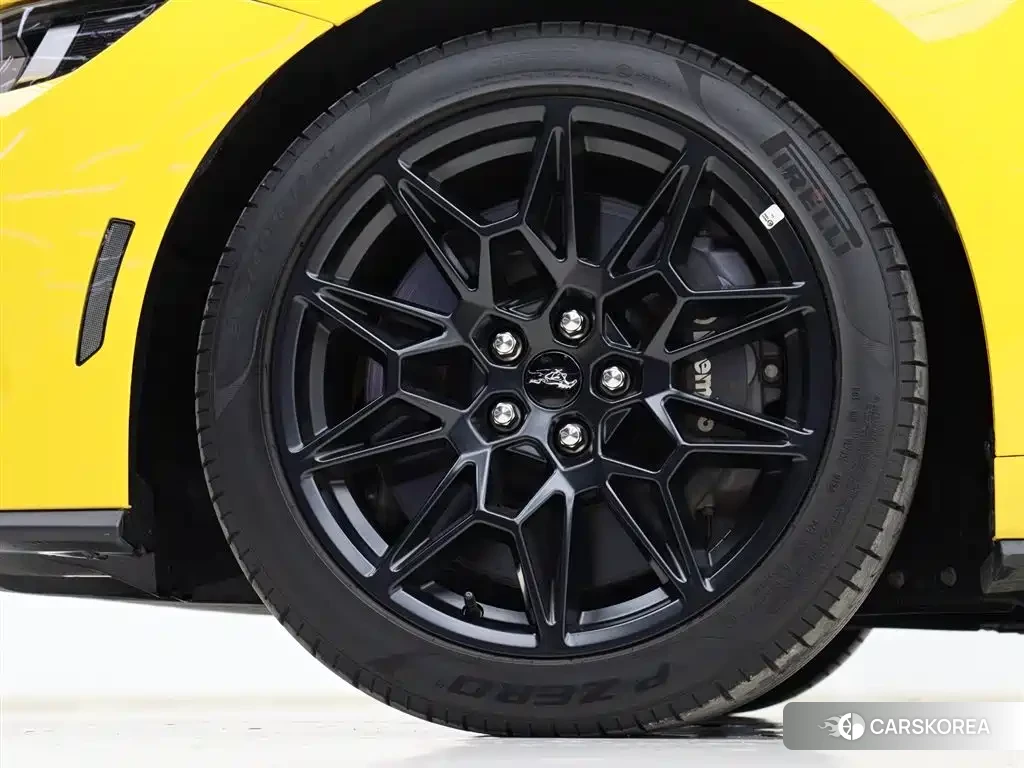 Ford Mustang id 4548180 из Китая 16