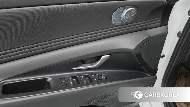 Hyundai The New Avante Hybrid (CN7) id 4185623 из Кореи 16