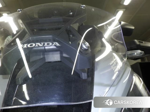 Проданный Honda X-ADV 750 id 4184634 из Японии, фото 16