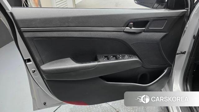 Hyundai Avante AD id 4620684 из Кореи 16