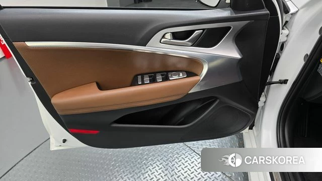 Genesis G70 id 4637562 из Кореи 16