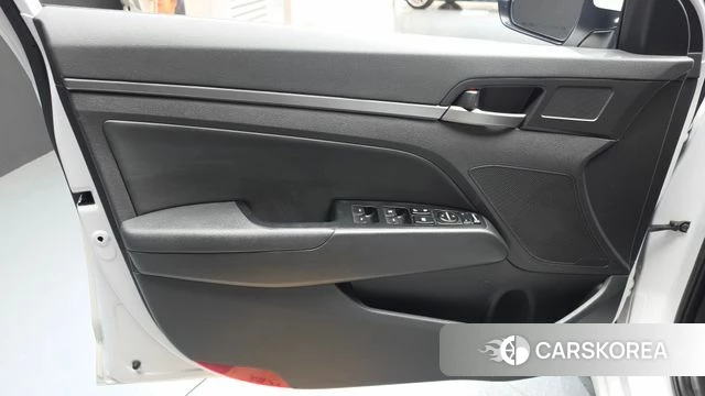 Hyundai Avante AD id 4295030 из Кореи 16