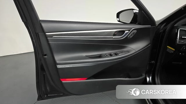 Hyundai Grandeur IG Hybrid id 4543139 из Кореи 16