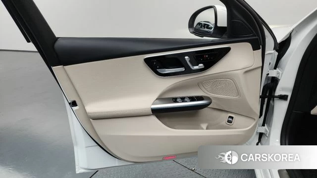 Mercedes-Benz C-Class W206 id 4388323 из Кореи 16