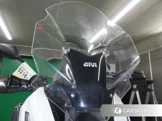 Honda X-ADV 750 id 3949403 из Японии 16