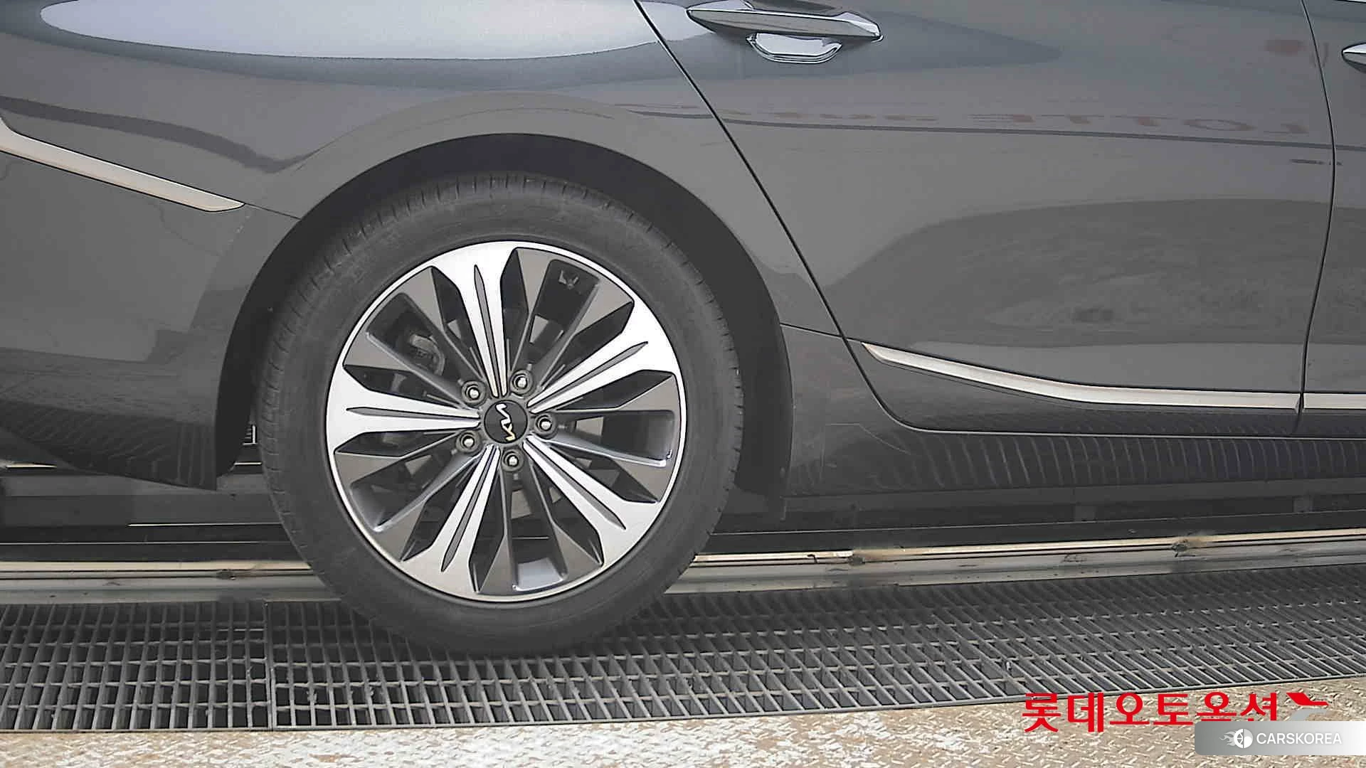 Kia K8 id 3869408 из Кореи 16