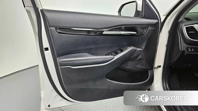 Kia Seltos id 4202601 из Кореи 16