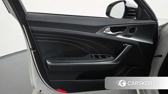 Kia Stinger Meister id 4676934 из Кореи 16