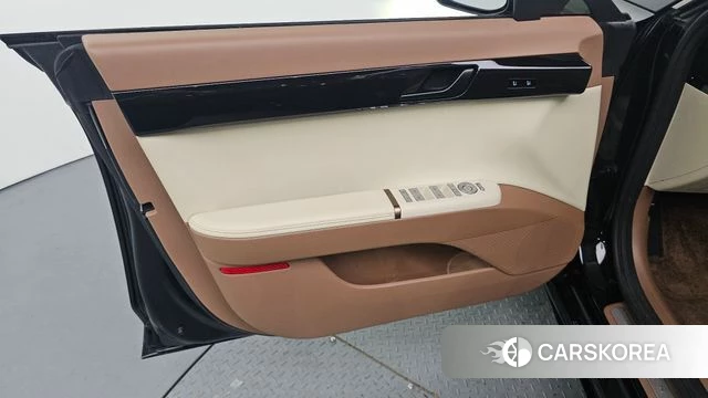 Hyundai Grandeur (GN7) id 4382217 из Кореи 16