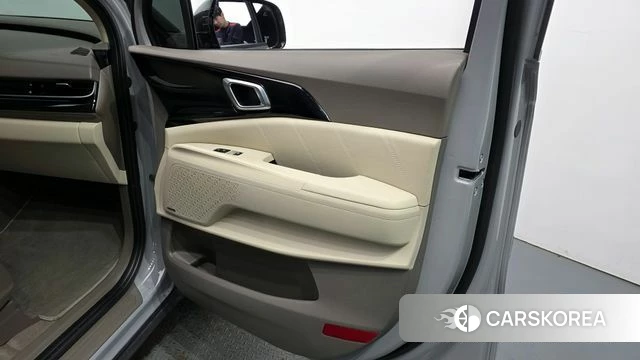 Kia The New Carnival 4th Generation id 4248392 из Кореи 16