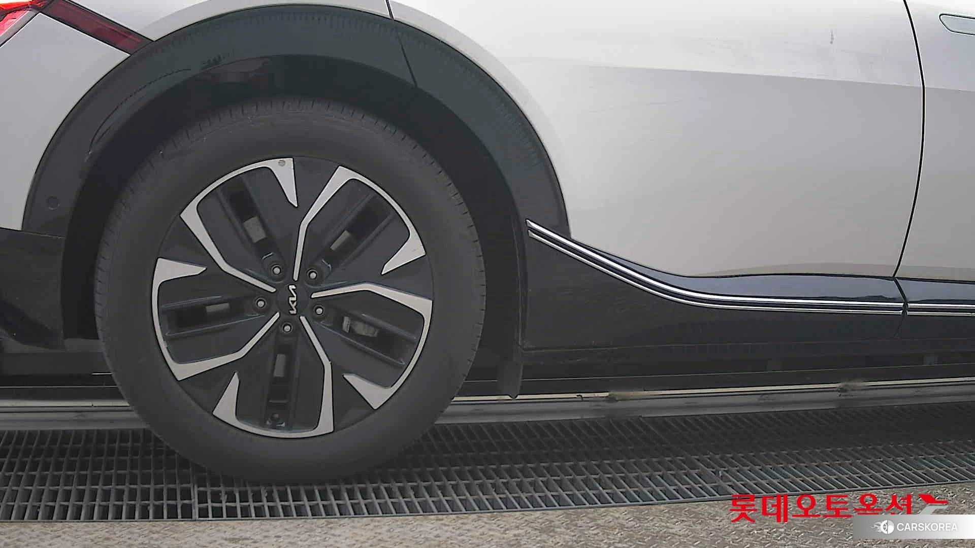 Kia EV6 id 3875716 из Кореи 16