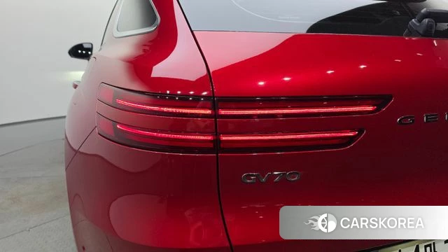 Genesis GV70 id 4740756 из Кореи 16