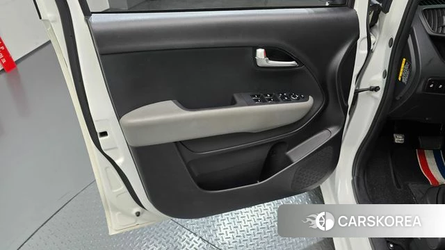 Kia The New Kia Ray id 4682174 из Кореи 16