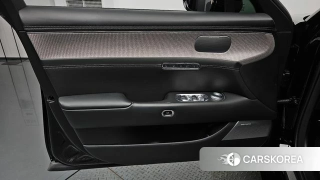 Genesis G90 (RS4) id 4500457 из Кореи 16