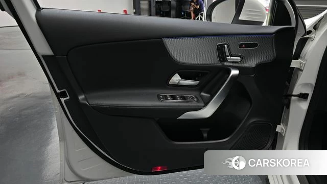 Mercedes-Benz A-Class W177 id 4562077 из Кореи 16