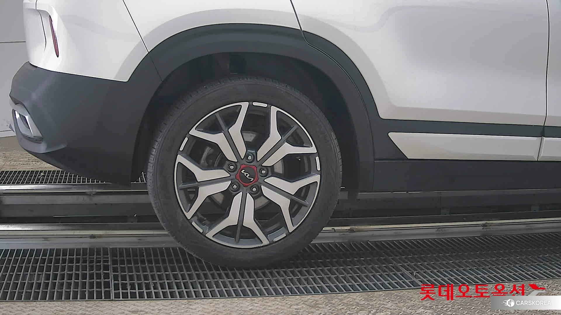 Kia Seltos id 3888414 из Кореи 16