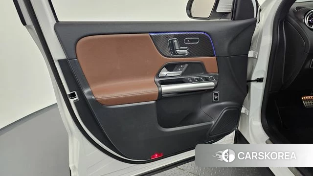 Mercedes-Benz GLA - Class H247 id 4266923 из Кореи 16